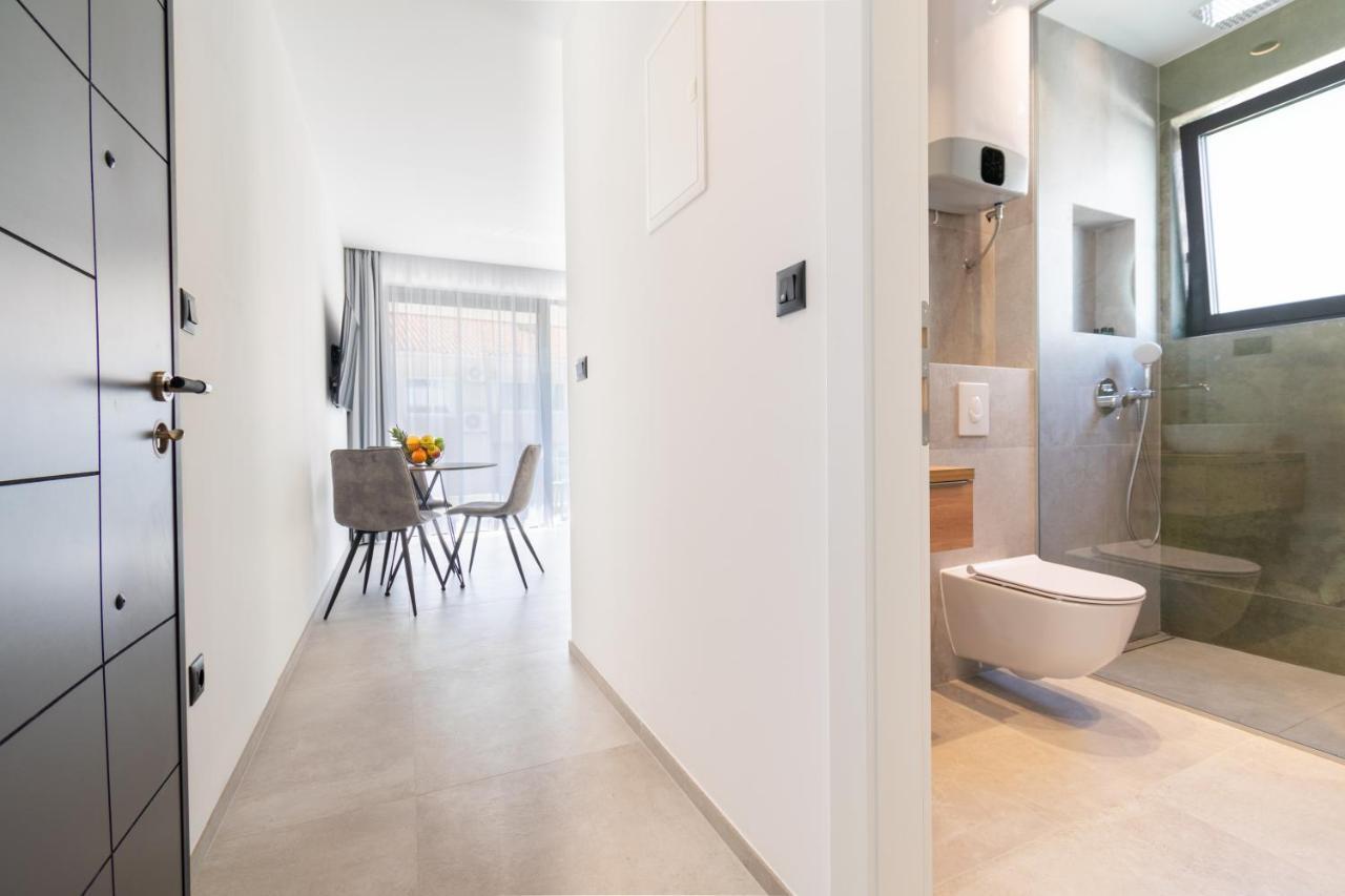 Apartmani Pino 1 Baška Voda Exterior foto