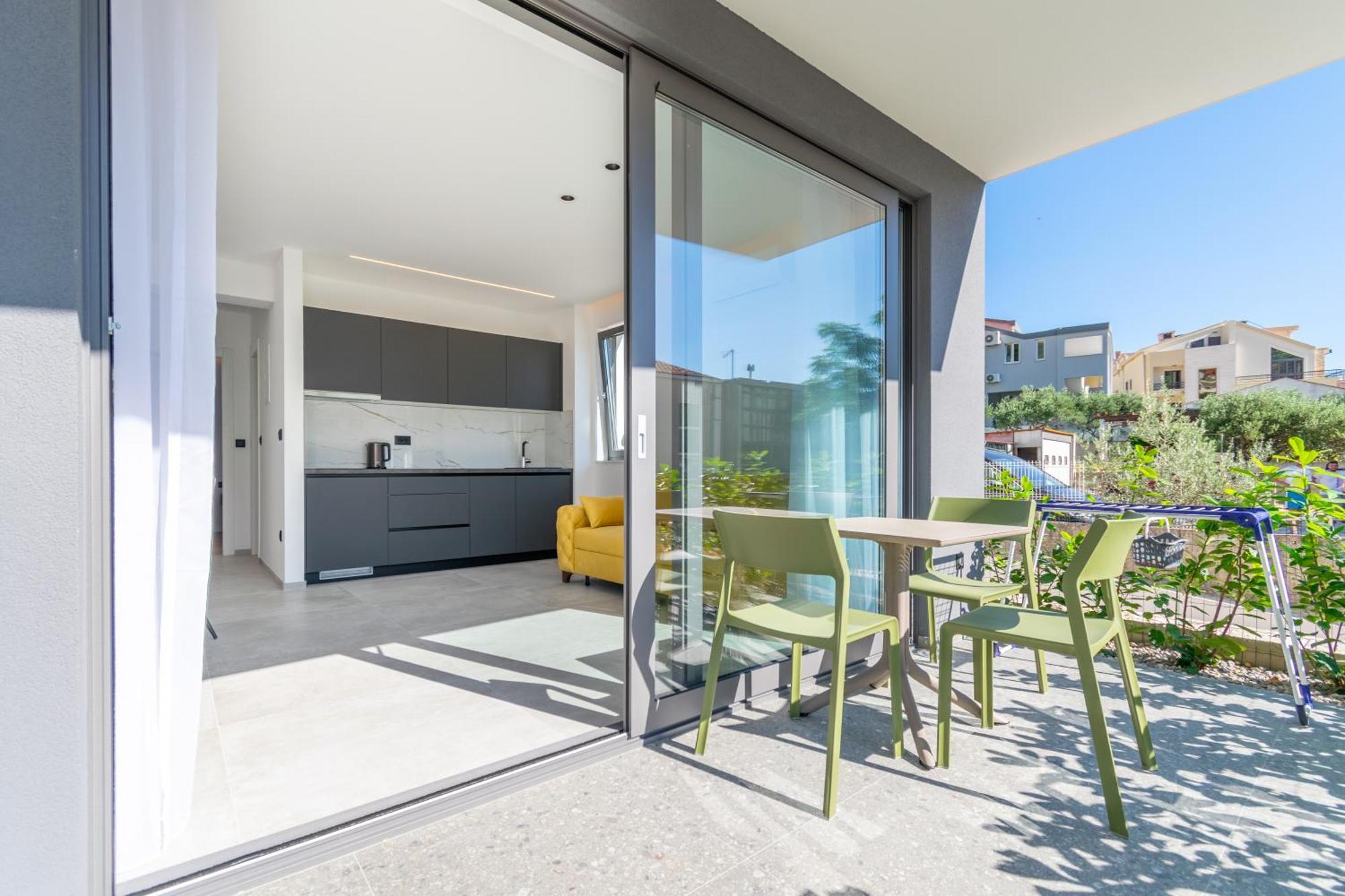 Apartmani Pino 1 Baška Voda Exterior foto
