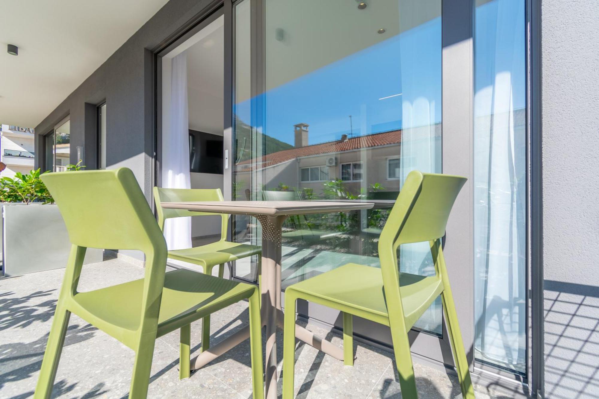 Apartmani Pino 1 Baška Voda Exterior foto